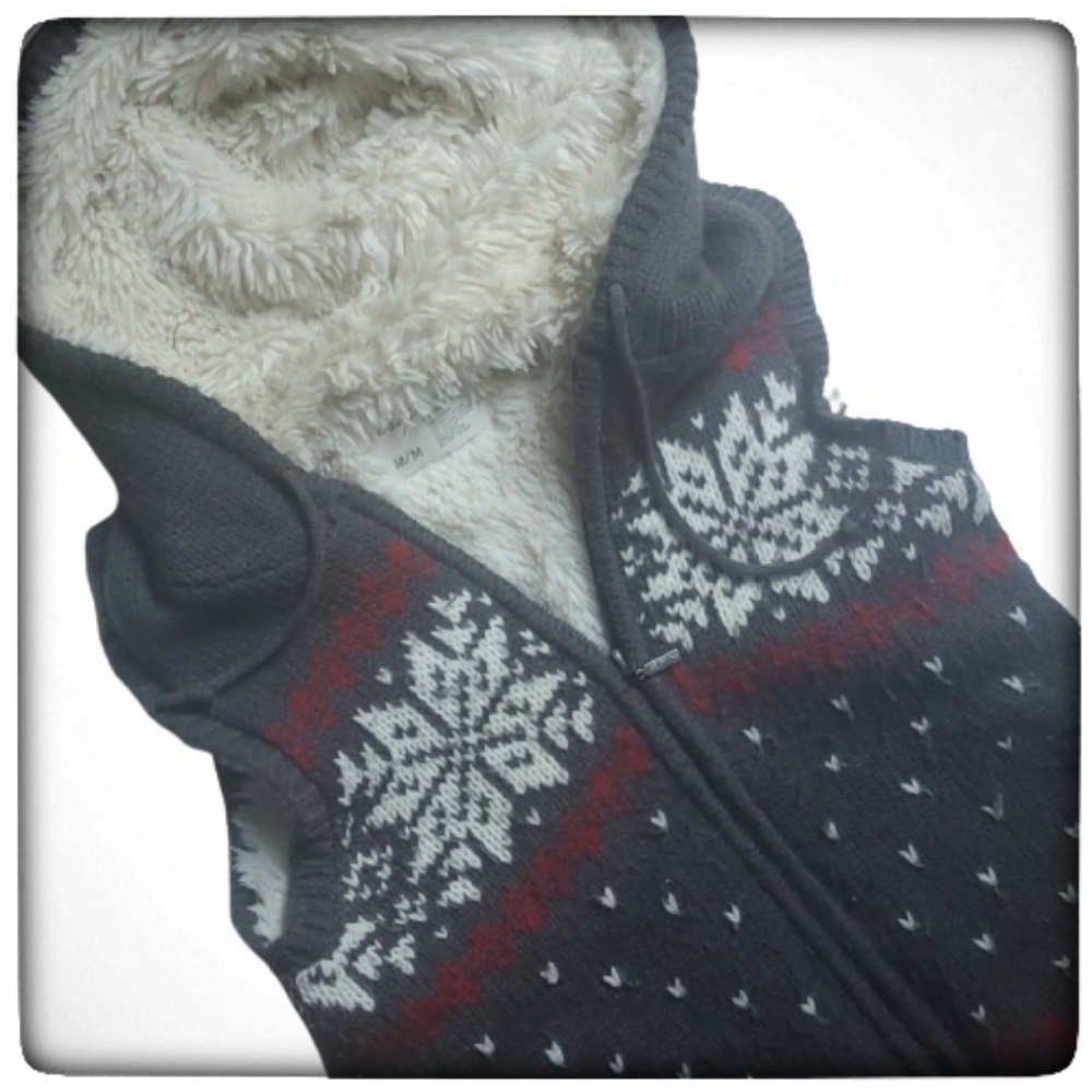 Aeropostale Sweater Faux Fur Vest-M